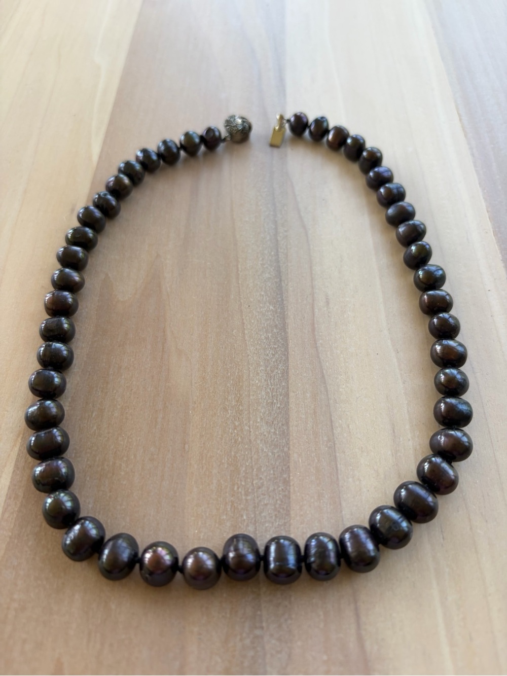 Beautiful dark chocolate-brown cultured pearl necklace